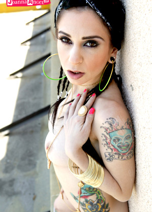 Joanna Angel